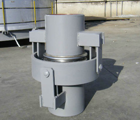 DW單式萬(wàn)向鉸鏈型膨脹節(jié)